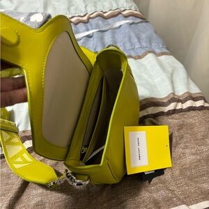 Marc Jacobs Saddle Bag . 10/10 condition . comes with tag and dust bag